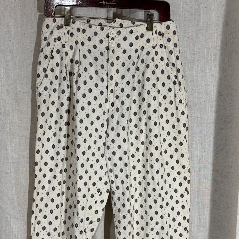 Vintage 80s/90s Hunters Run Women’s Cream Patterned High-Waisted Pants